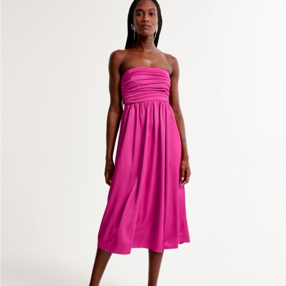 Abercrombie & Fitch Emerson Ruched Strapless Midi Dress in Pink